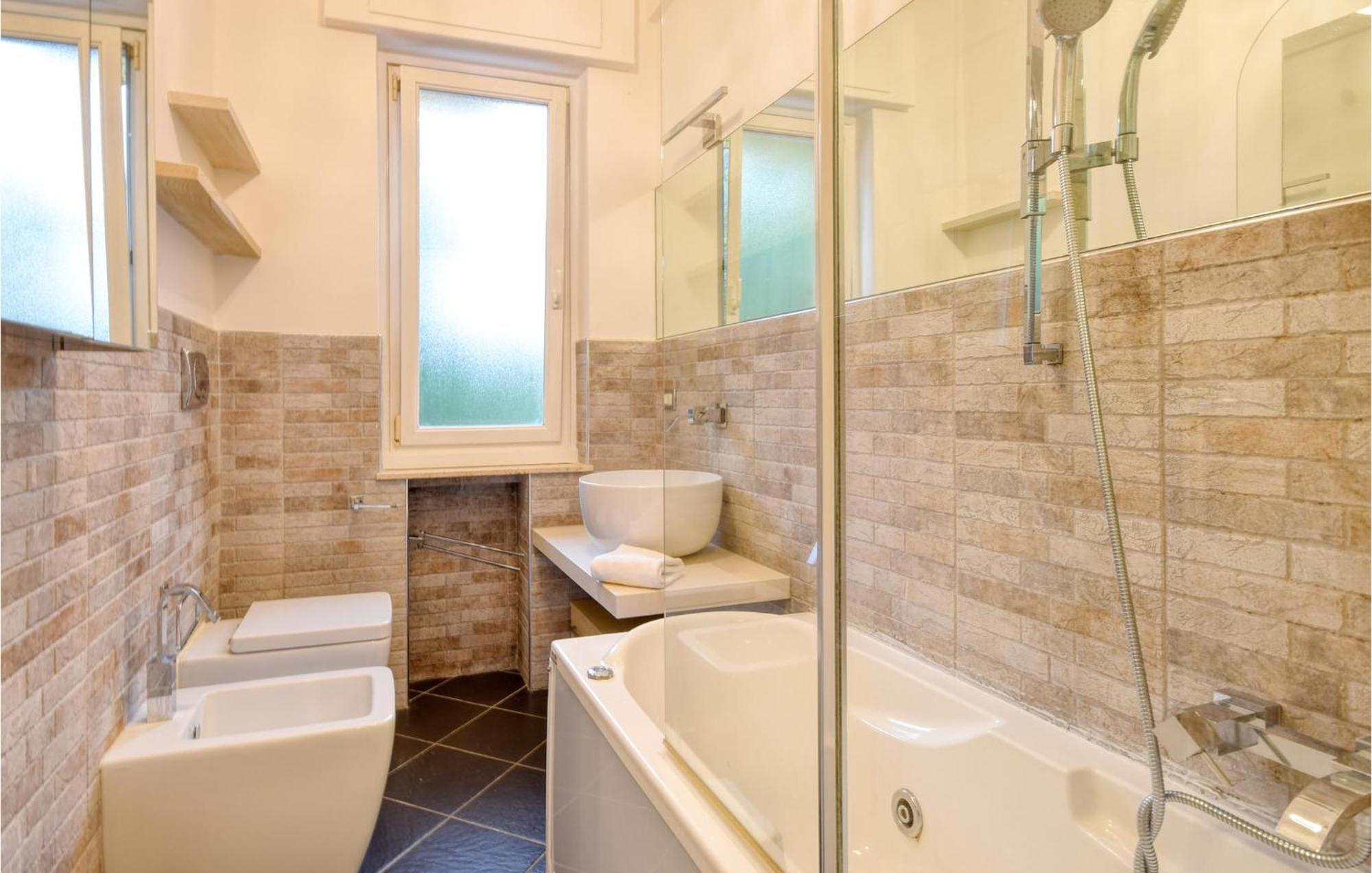 Appartamento 2 Bedroom Cozy In
